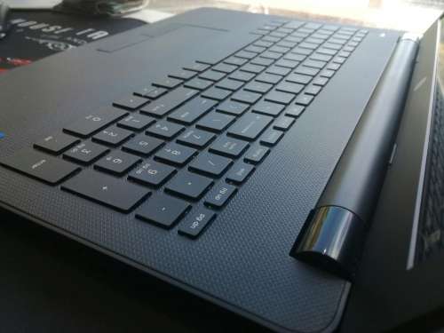 FINAL PRICE DROP!!**AS BRAND NEW**HP NOTEBOOK 15*LATEST DESIGN*i3-6006u*1000GB HDD*6TH GEN*WARRANTY*